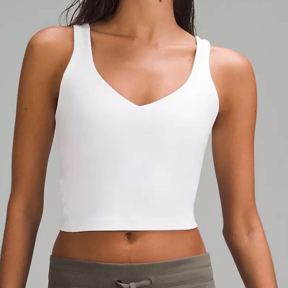 Cropped Lululemon top
